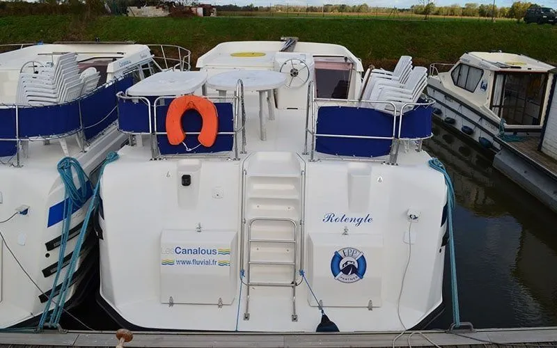 Explore Agde on a 12.93m 4 Cabin House Boat Rental