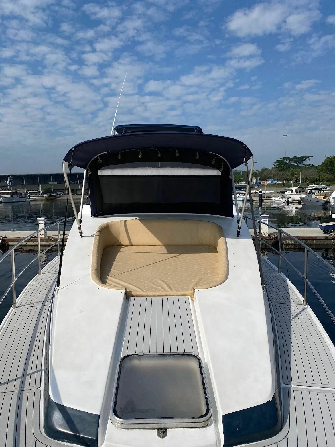 Aquarius Charter Boat