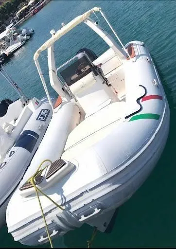 Explore Siracusa on a 5.5m Tecno Raid Motor Boat Rental
