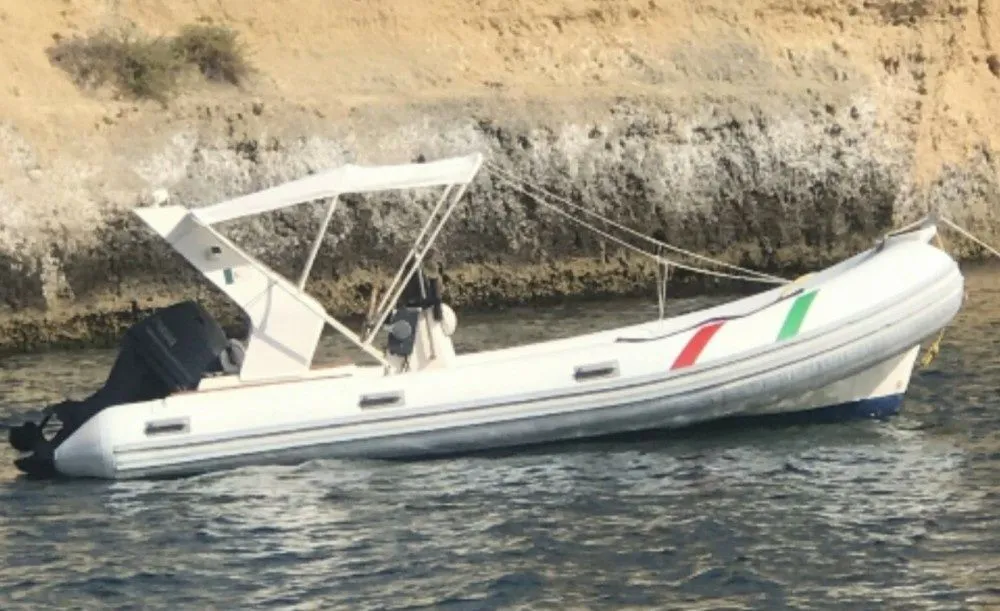 Explore Siracusa on a 5.5m Tecno Raid Motor Boat Rental