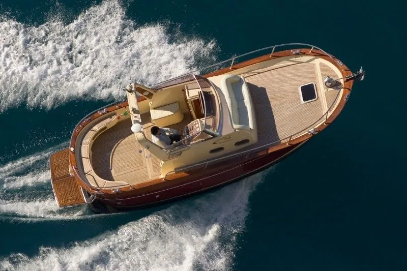 Explore Castellammare di Stabia on a 7.5m Rental Boat