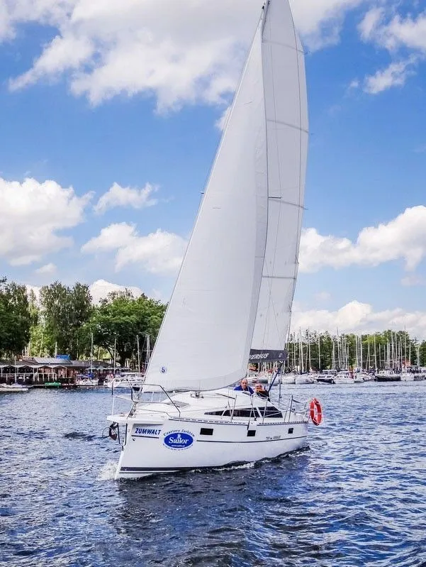 Marat 1 Charter Boat