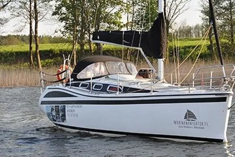 Charter a 9.69m Sailing Yacht Tes 32 in Polańczyk