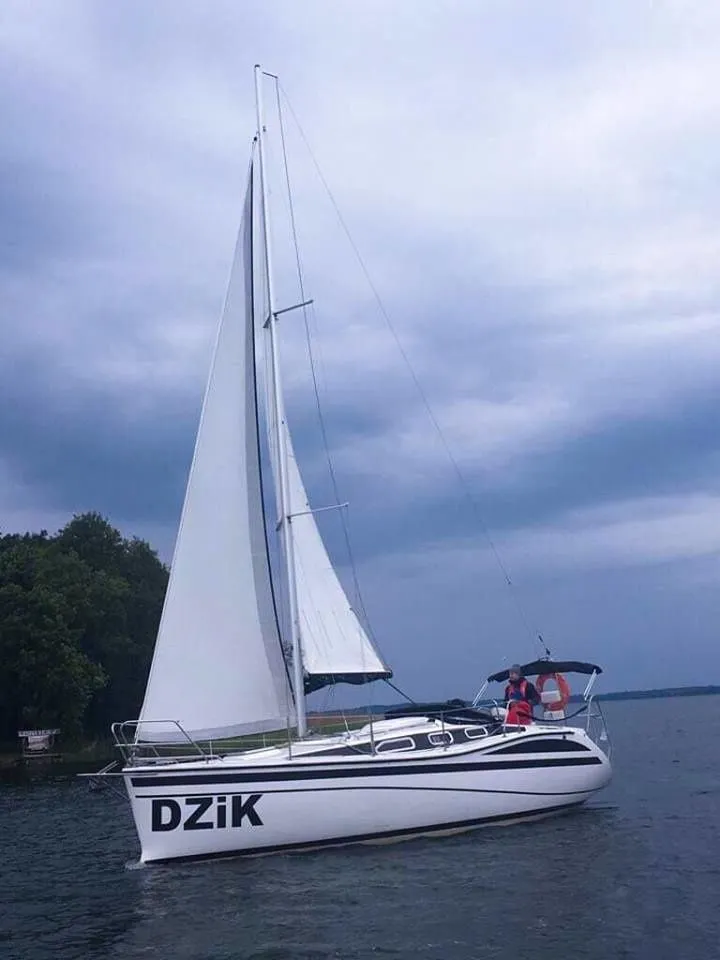 Rent a 9.69m Sailing Yacht Tes 32 Dreamer in Bogaczewo