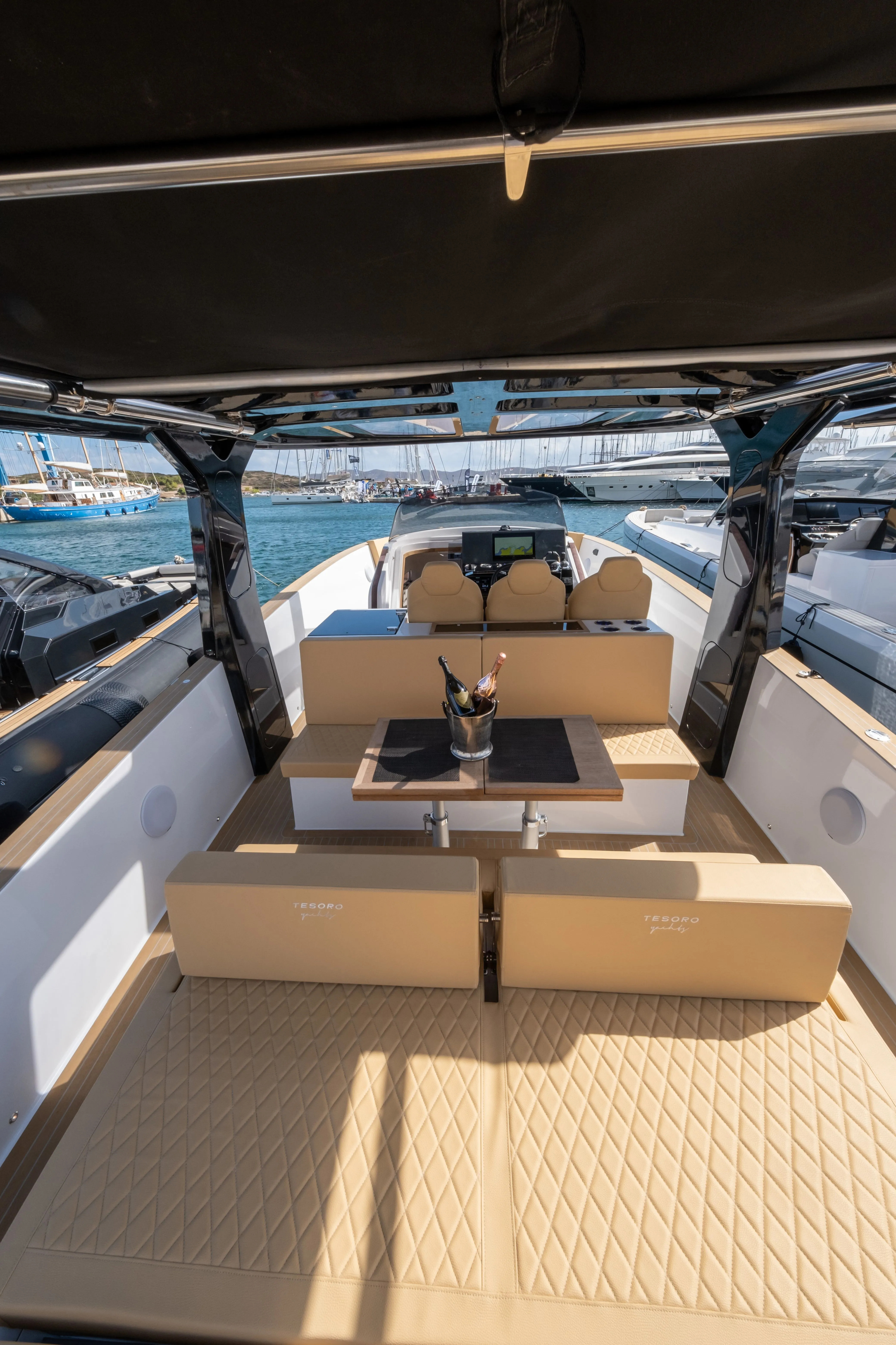 Antoka 1 Charterboot - 5