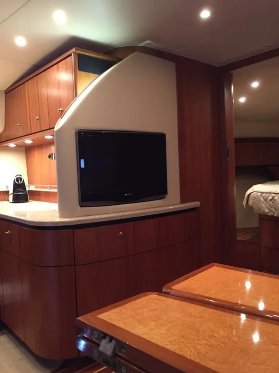 Valerie Mietboot - 4