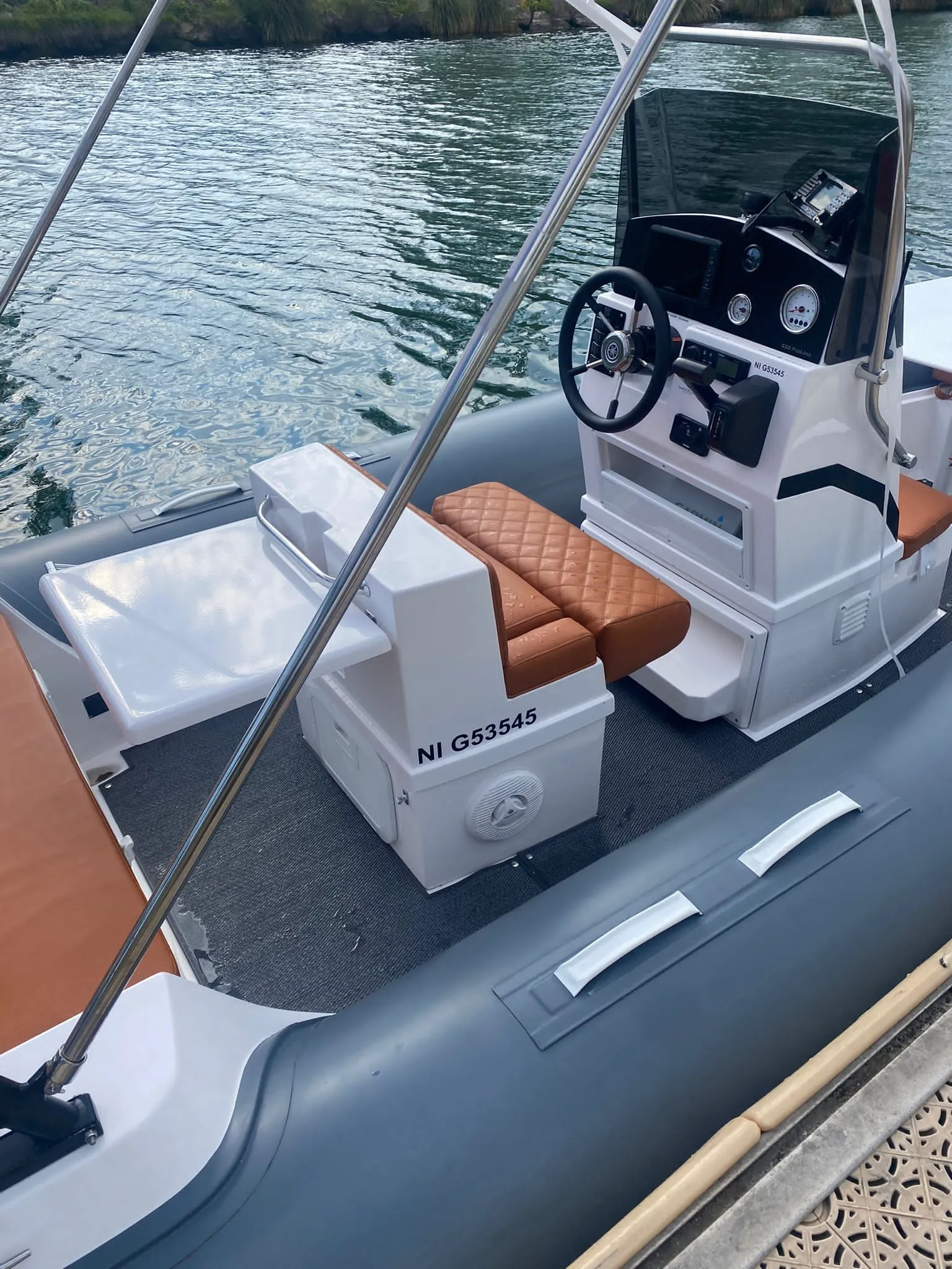 Cromignon Charter Boat