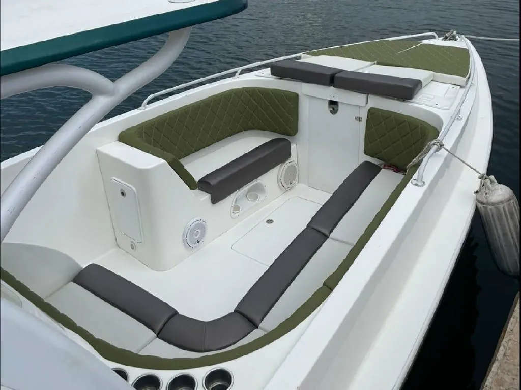 Vitesse Charter Boat - 5