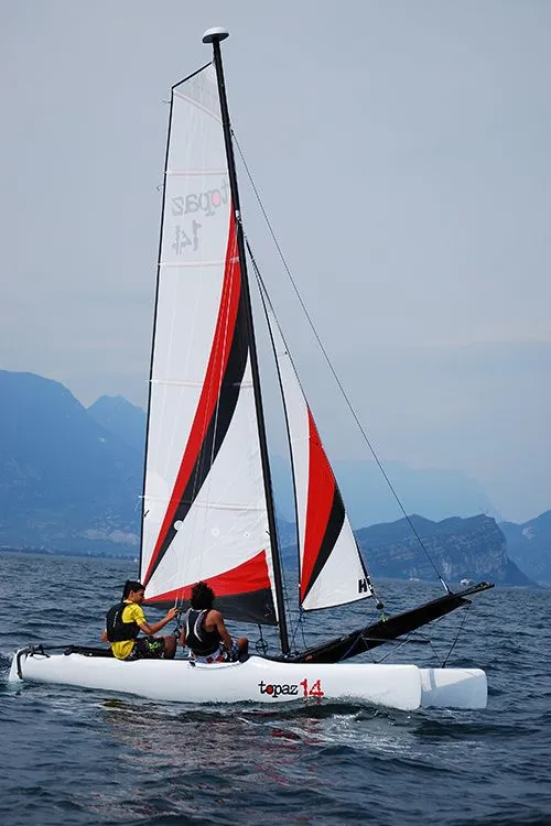 4.25m Lipno nad Vltavou Catamaran Hire