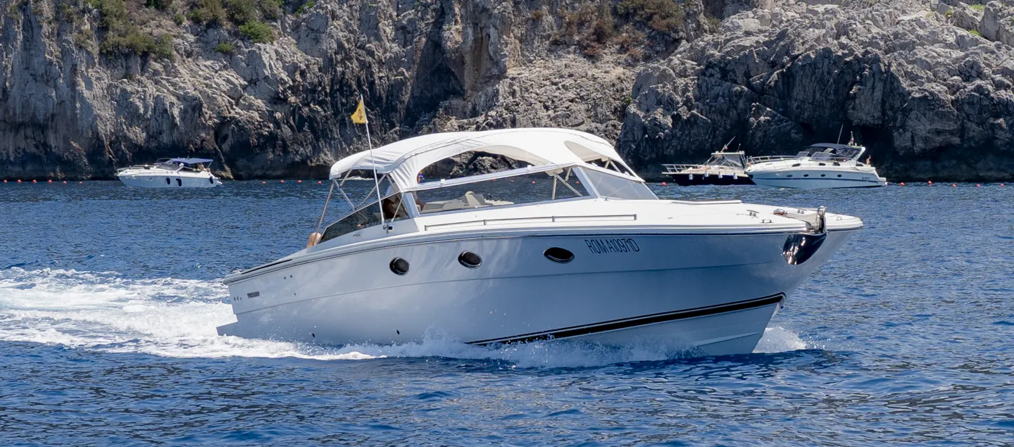 Charter a 12m Motor Yacht Tornado 38 in Sorrento