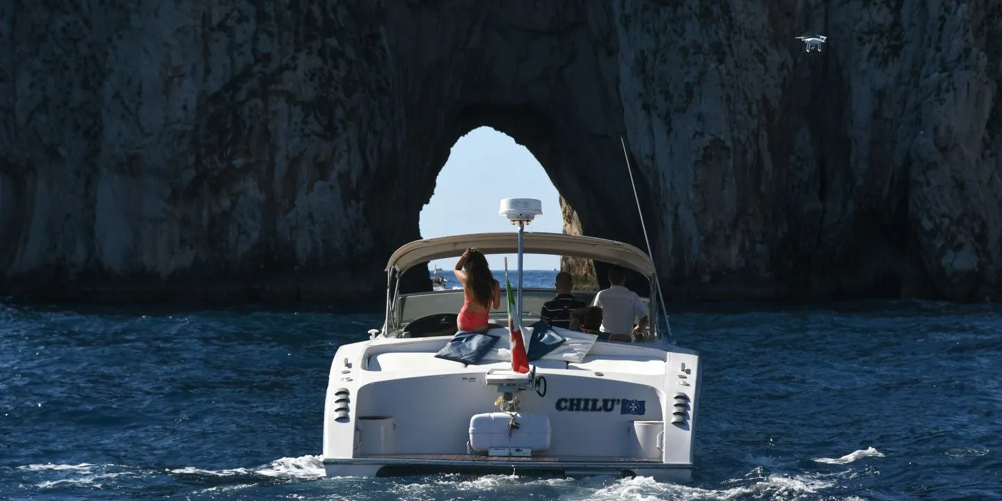 Chilu Charter Boat