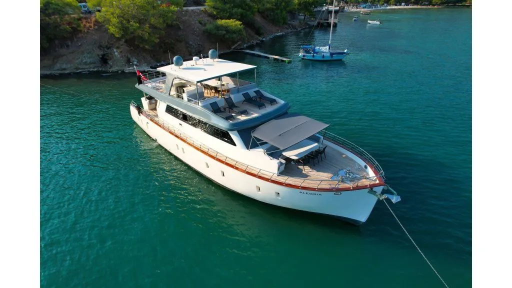Boot - Charter a 24m Motor Yacht Trawler 24 in Göcek