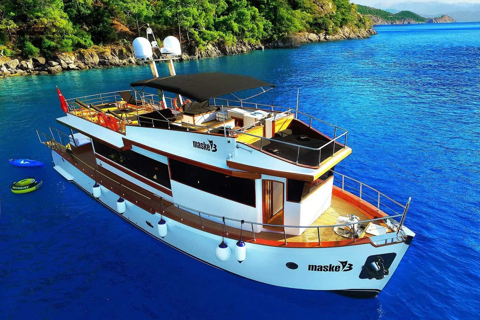 20m Fethiye Trawler 65 Motor Yacht Hire