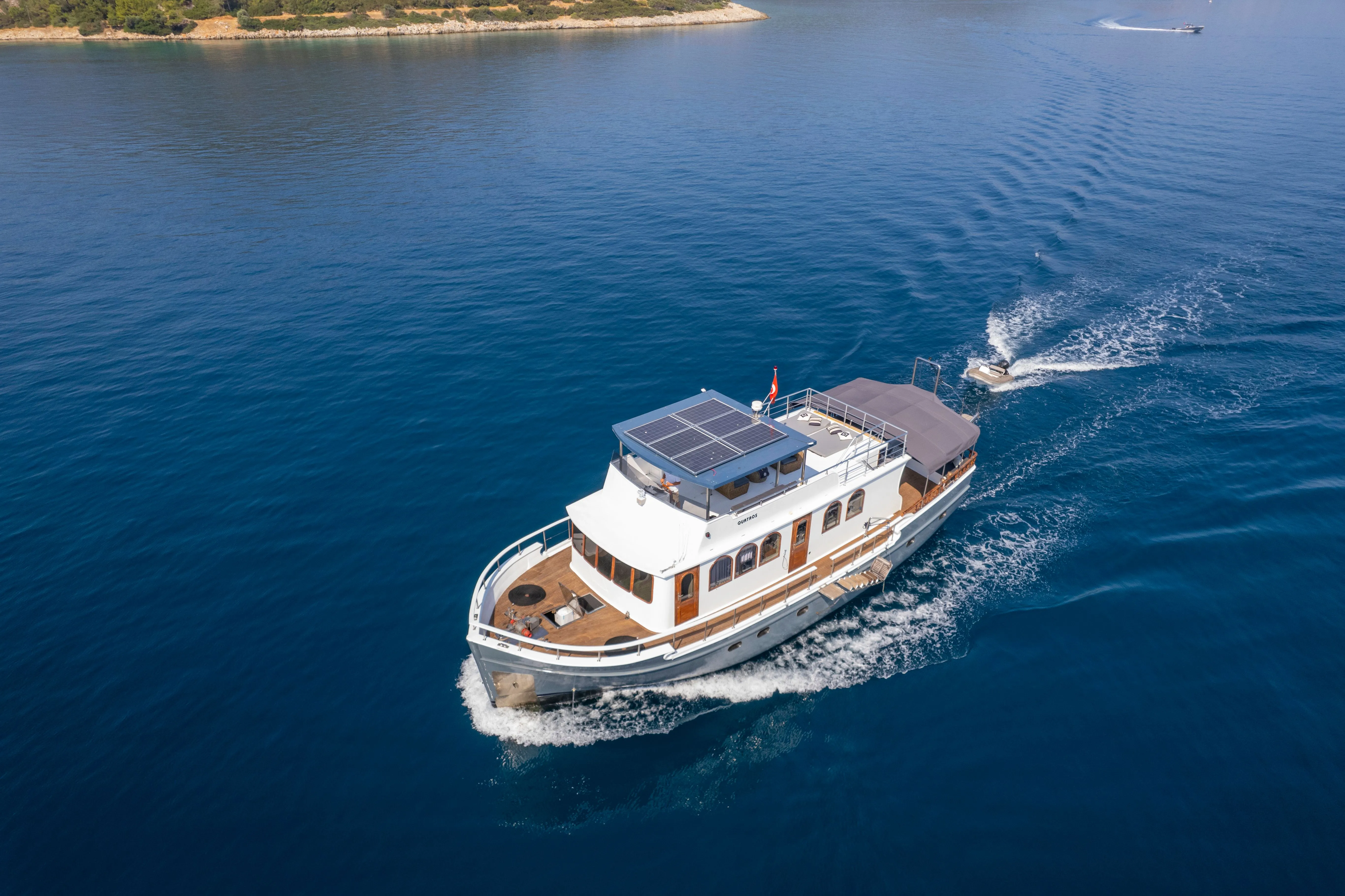 Quatros Charterboot - 4