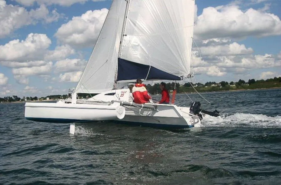 Tricat Charter Boat