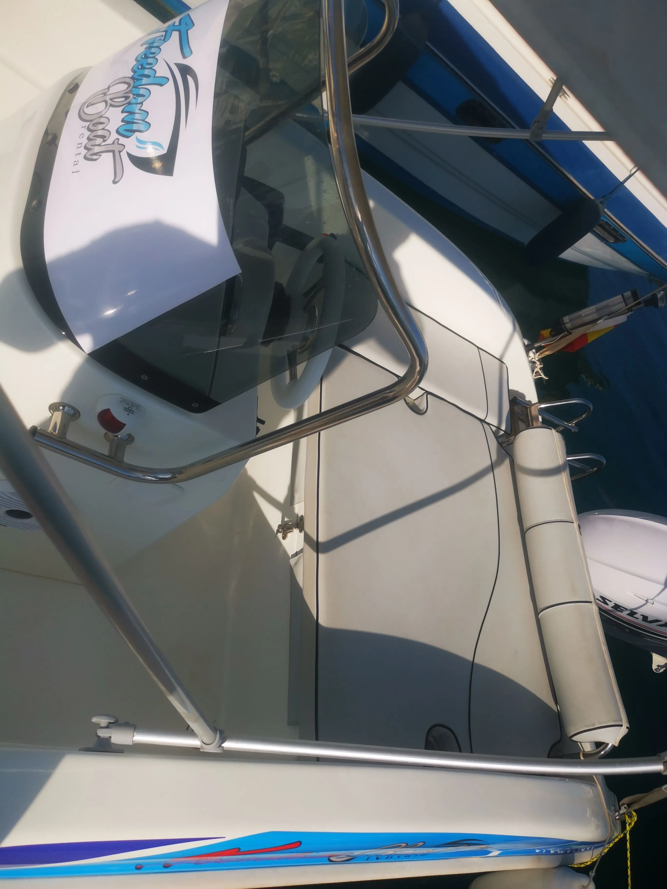 Freedomboat Kiralık Teknesi