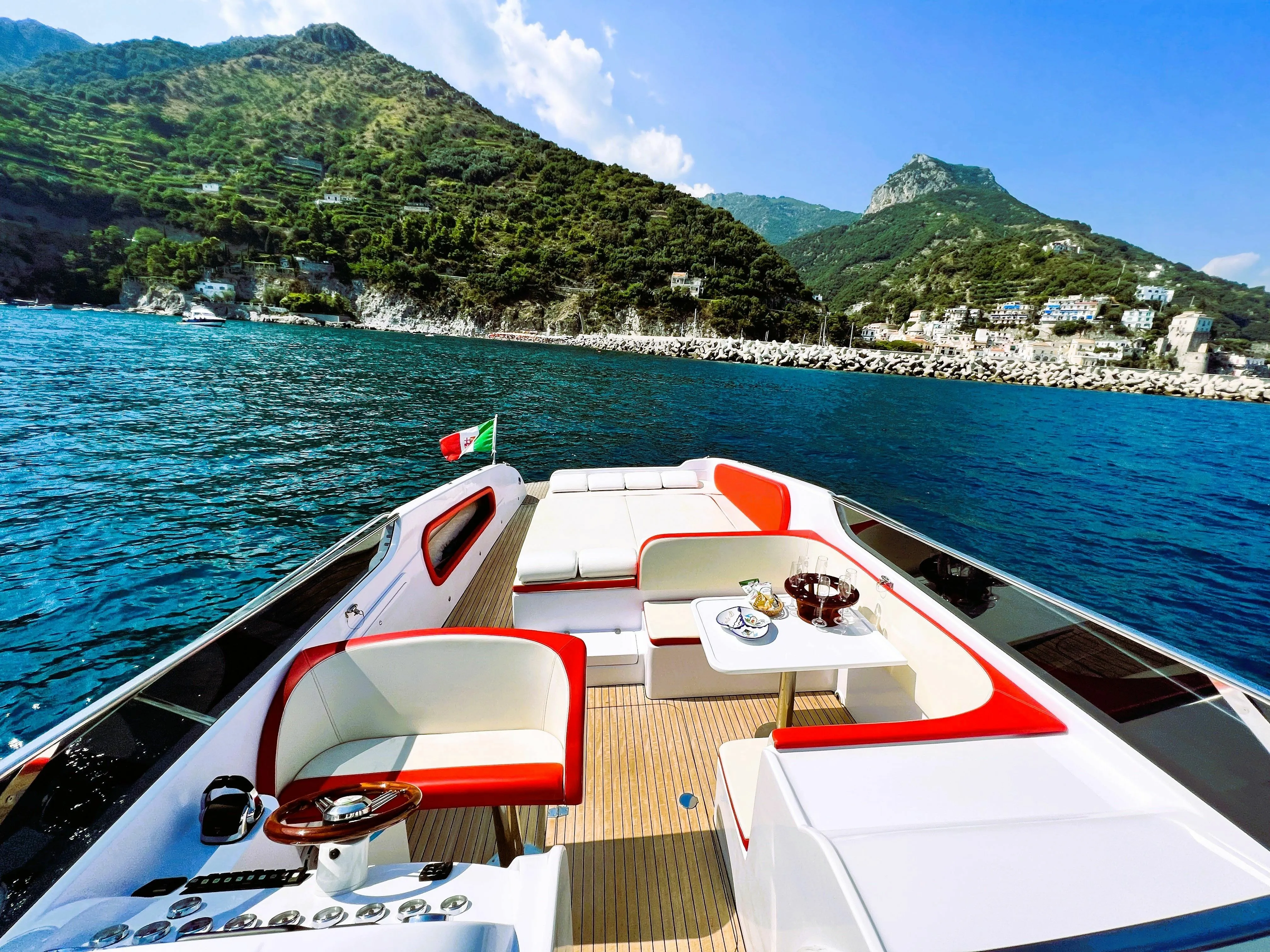 Rent a 12m Tullio Abbate Soleil in Amalfi