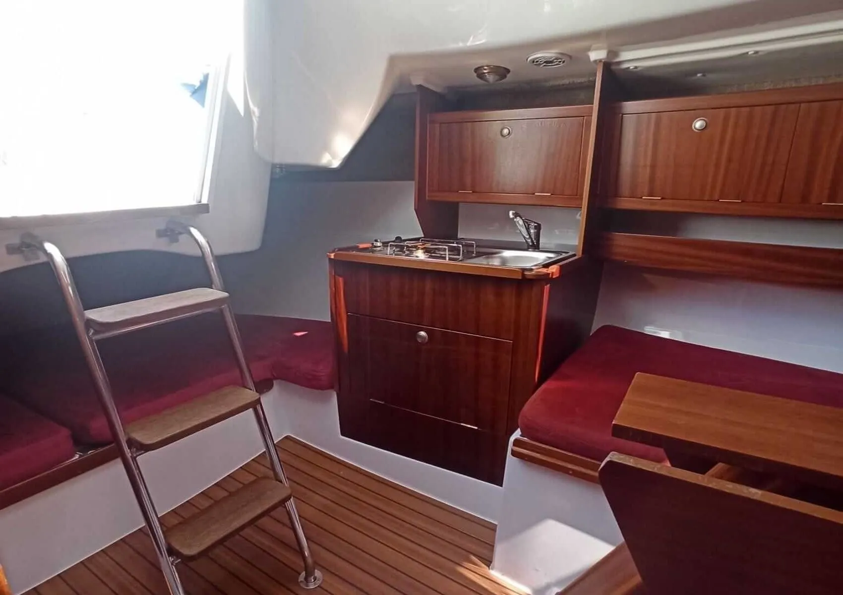 No Name Charter Boat - 4