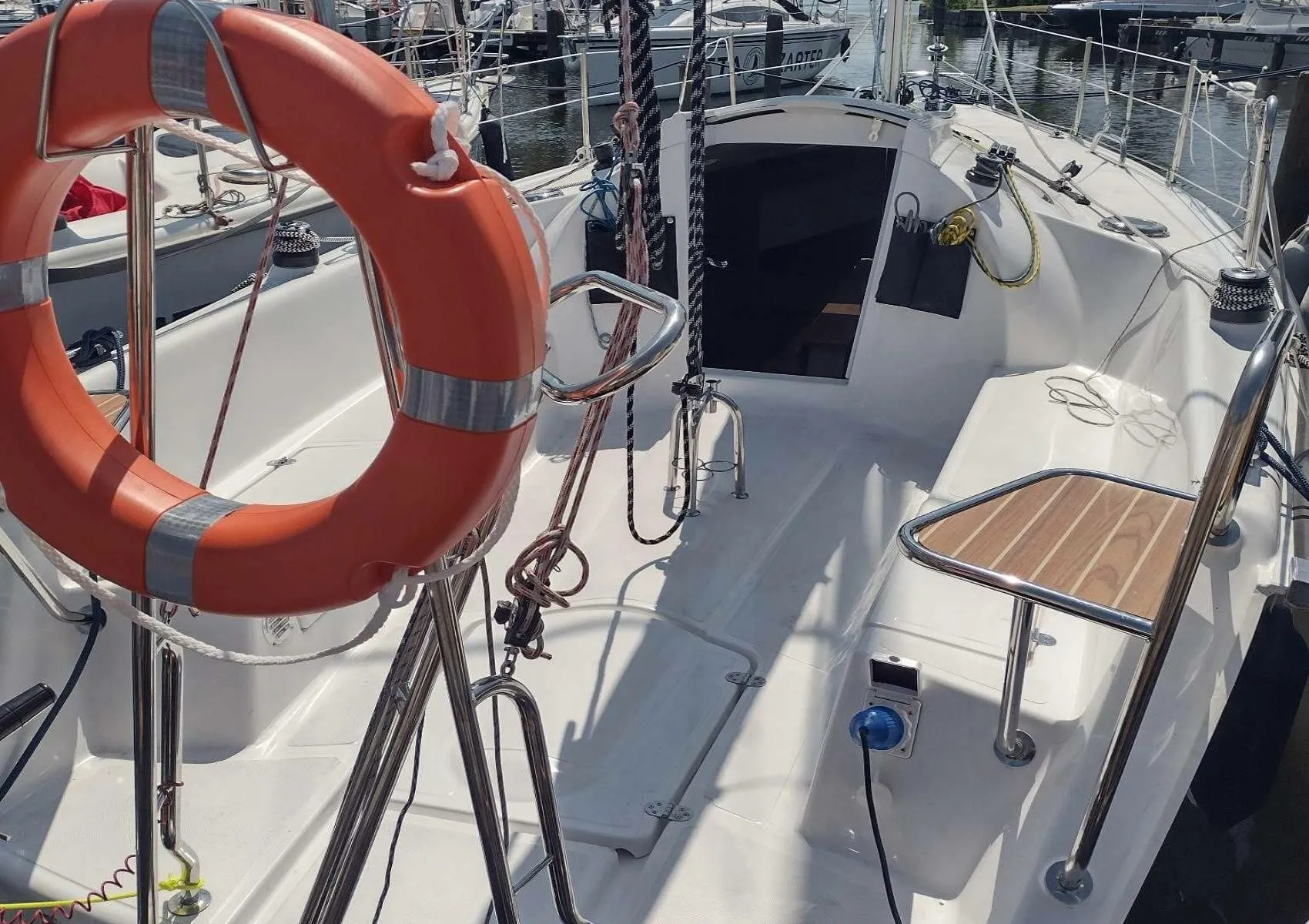 No Name Charter Boat - 3