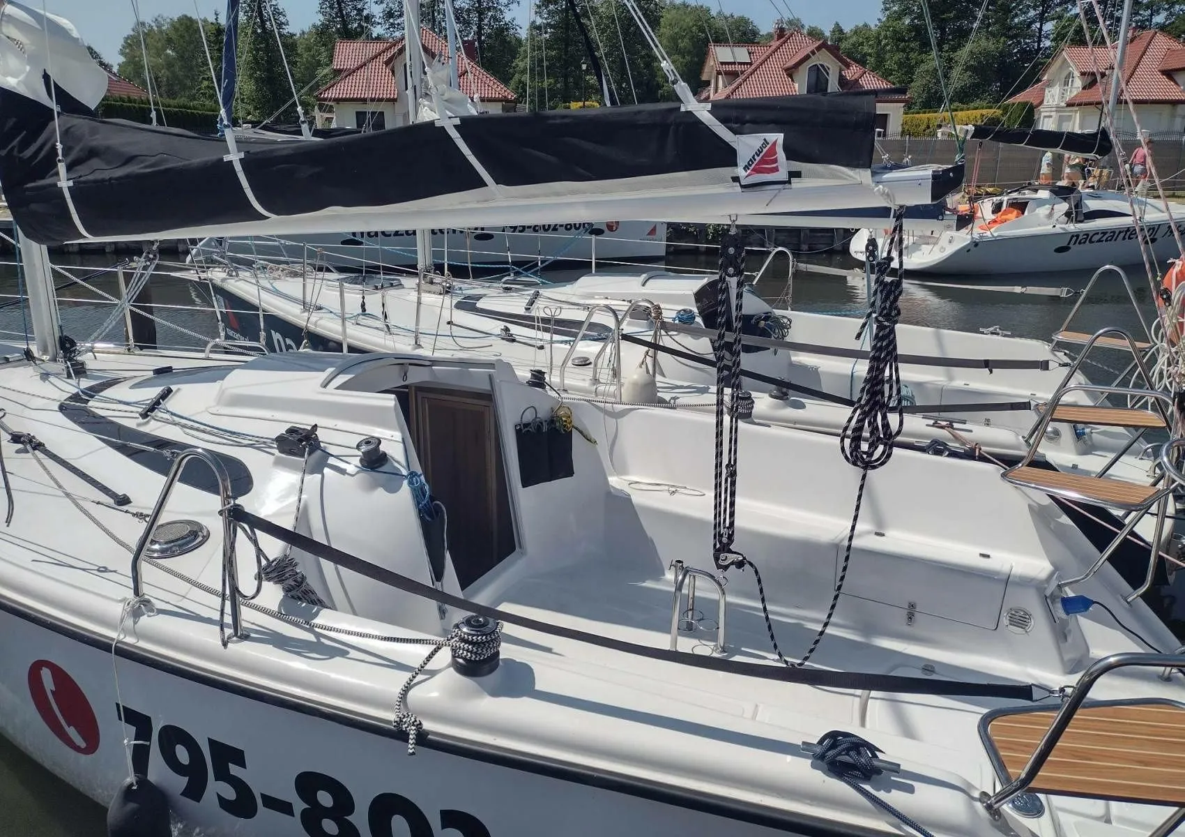 No Name Charter Boat - 1