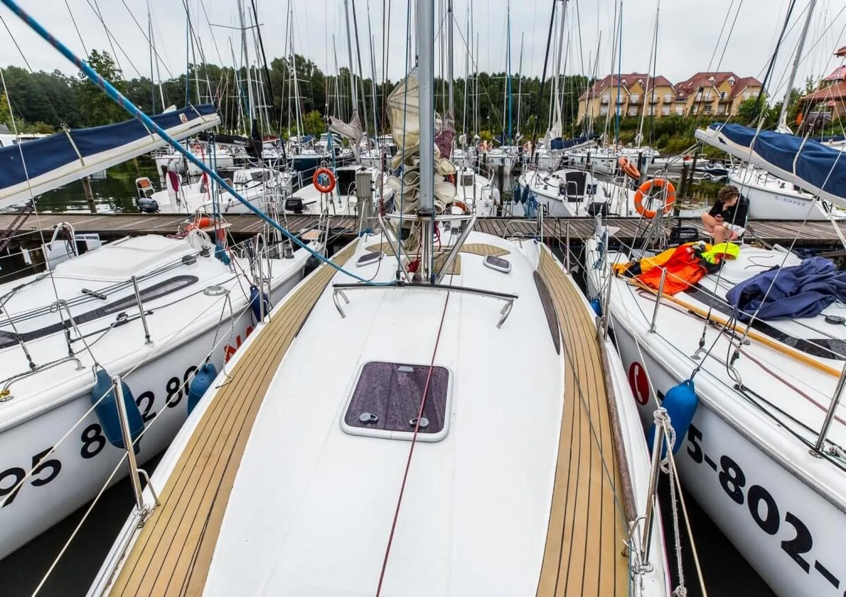No Name Charter Boat - 5