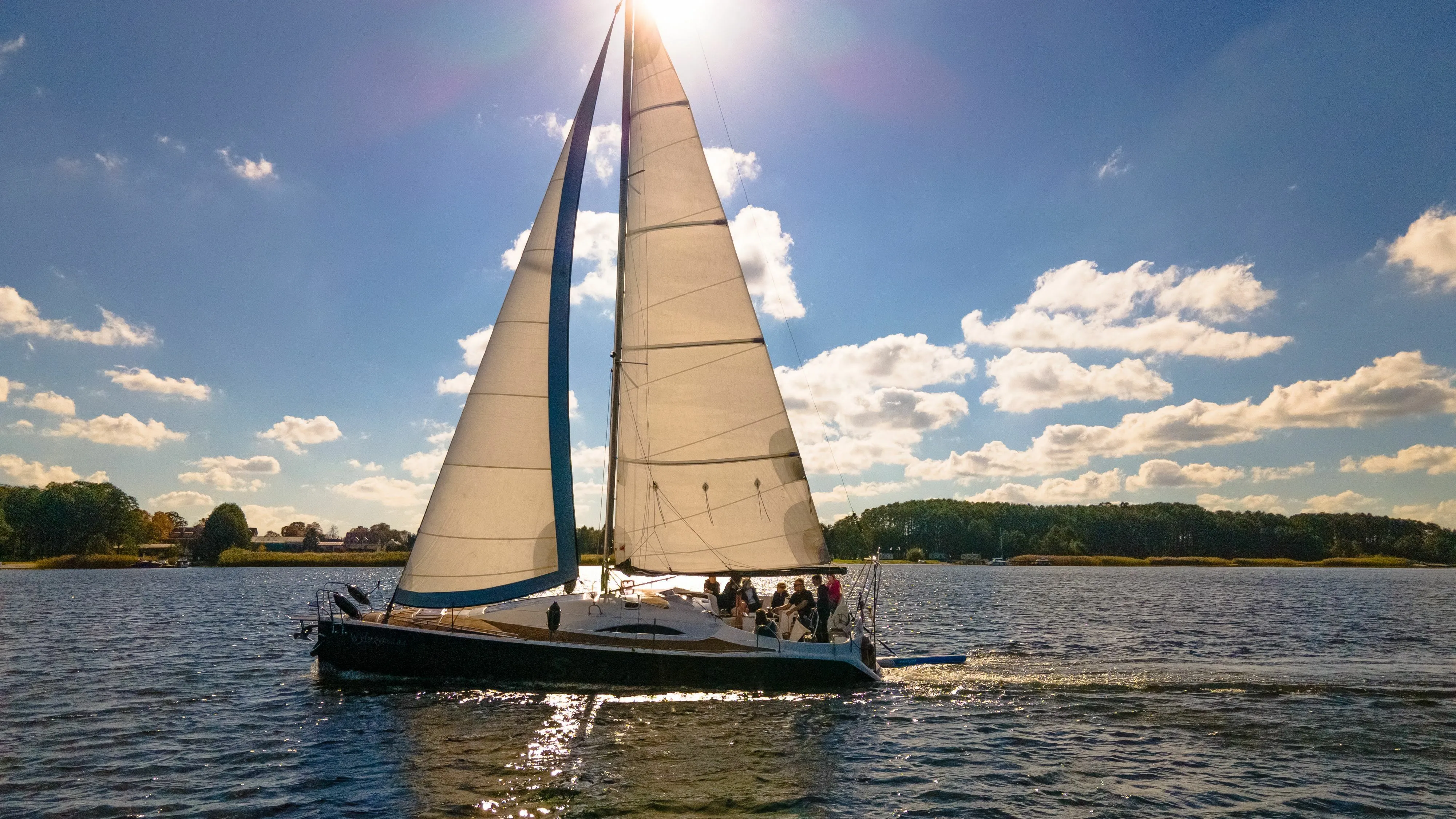 Charter a 11.3m Twister 36 in Kolonia Rybacka