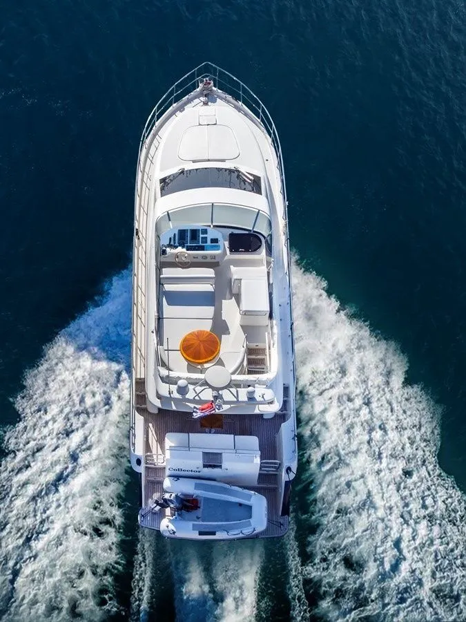 Чартер C&A - 3