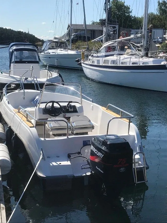Marstrand Kiralık Uttern S56 5.55m Motorlu Tekne
