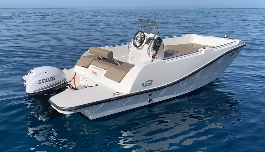 Charter a 5m Boat in Port d'Andratx