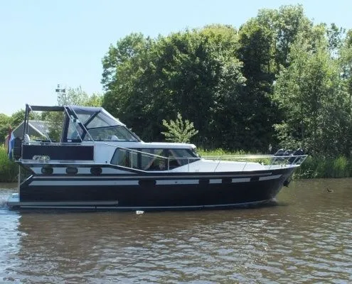 Sarah Charter Boat
