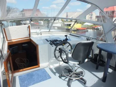 Jantina Charter Boat
