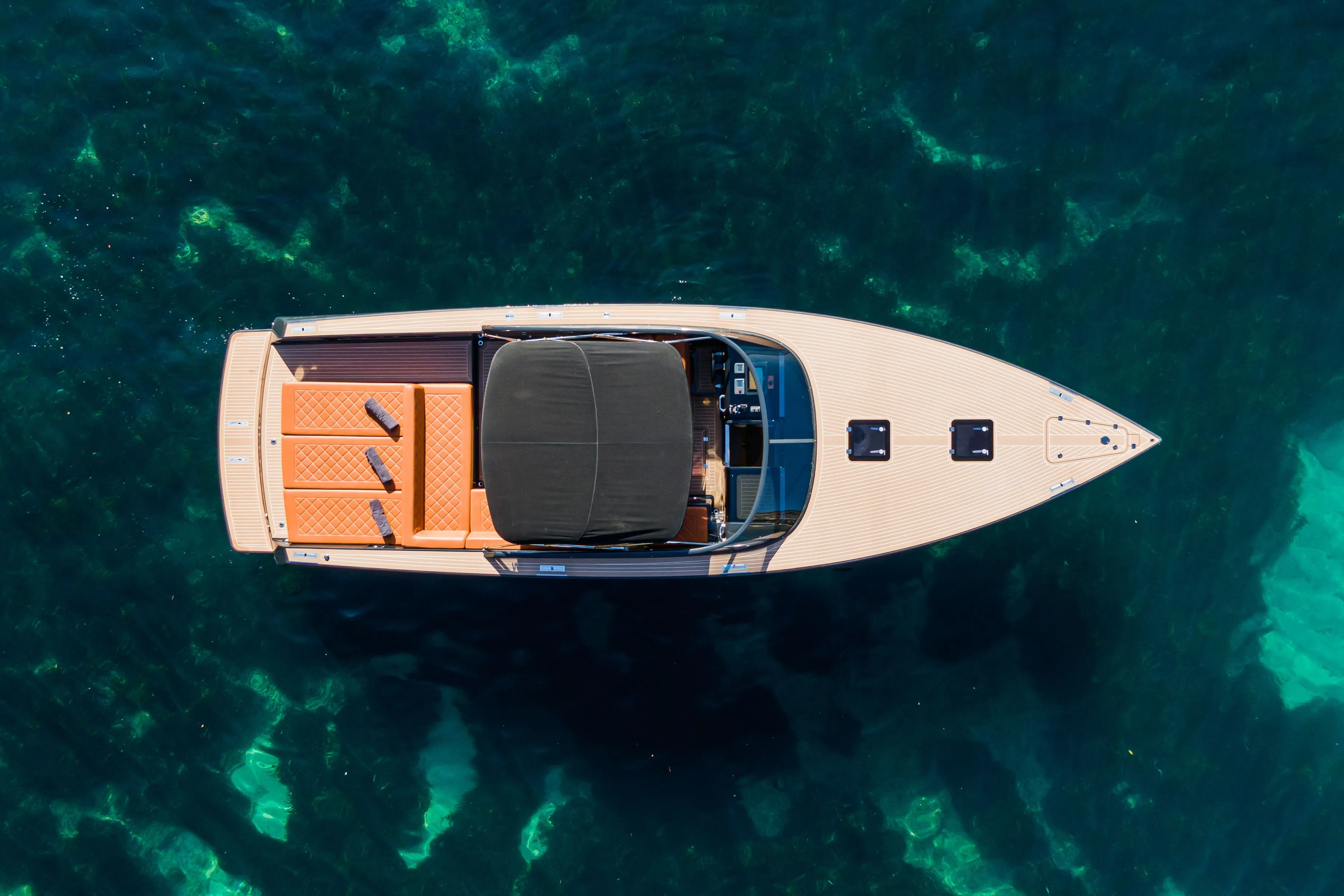 12.08m Saint-Jean-Cap-Ferrat Van Dutch 40 Hire