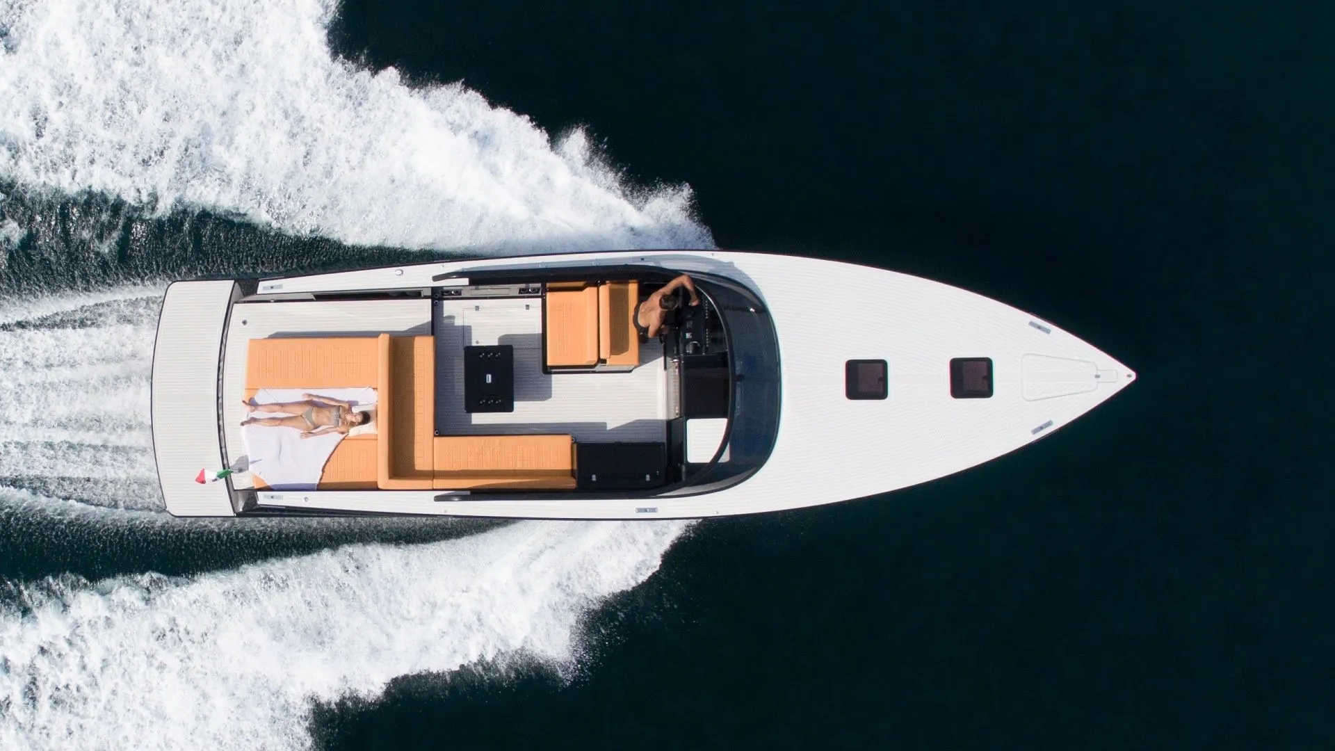 Charter a 12.48m Van Dutch 40 in Cap-d’Ail