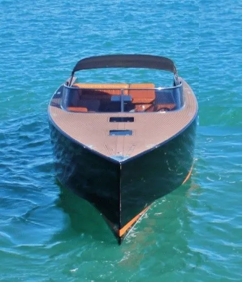 The New Smile Mietboot - 2