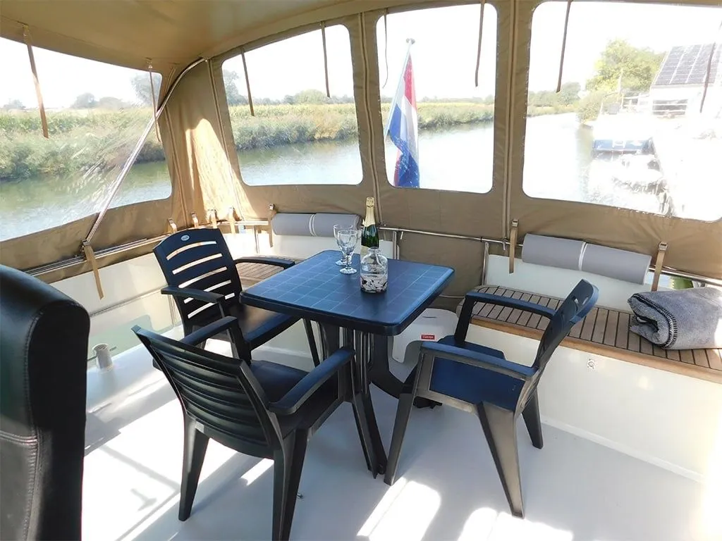 Nienke Charter Boat