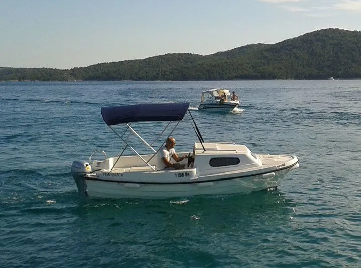 Ven Charter Boat