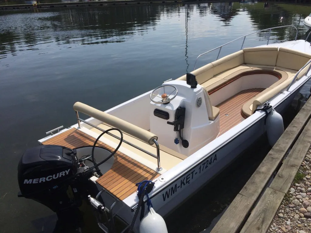 Cruise Mazury 2 Charter Boat