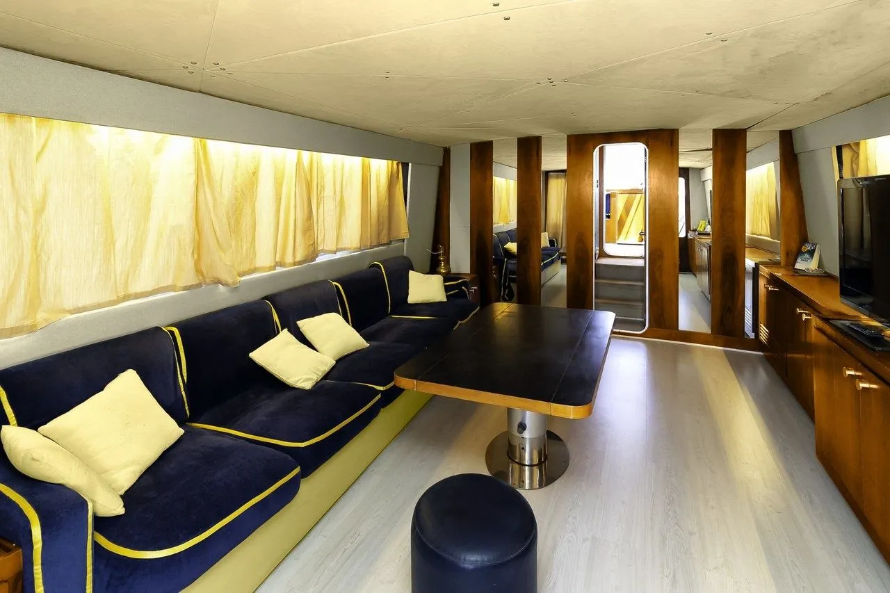 Charter a 20m 3 Cabin Motor Yacht in Salerno