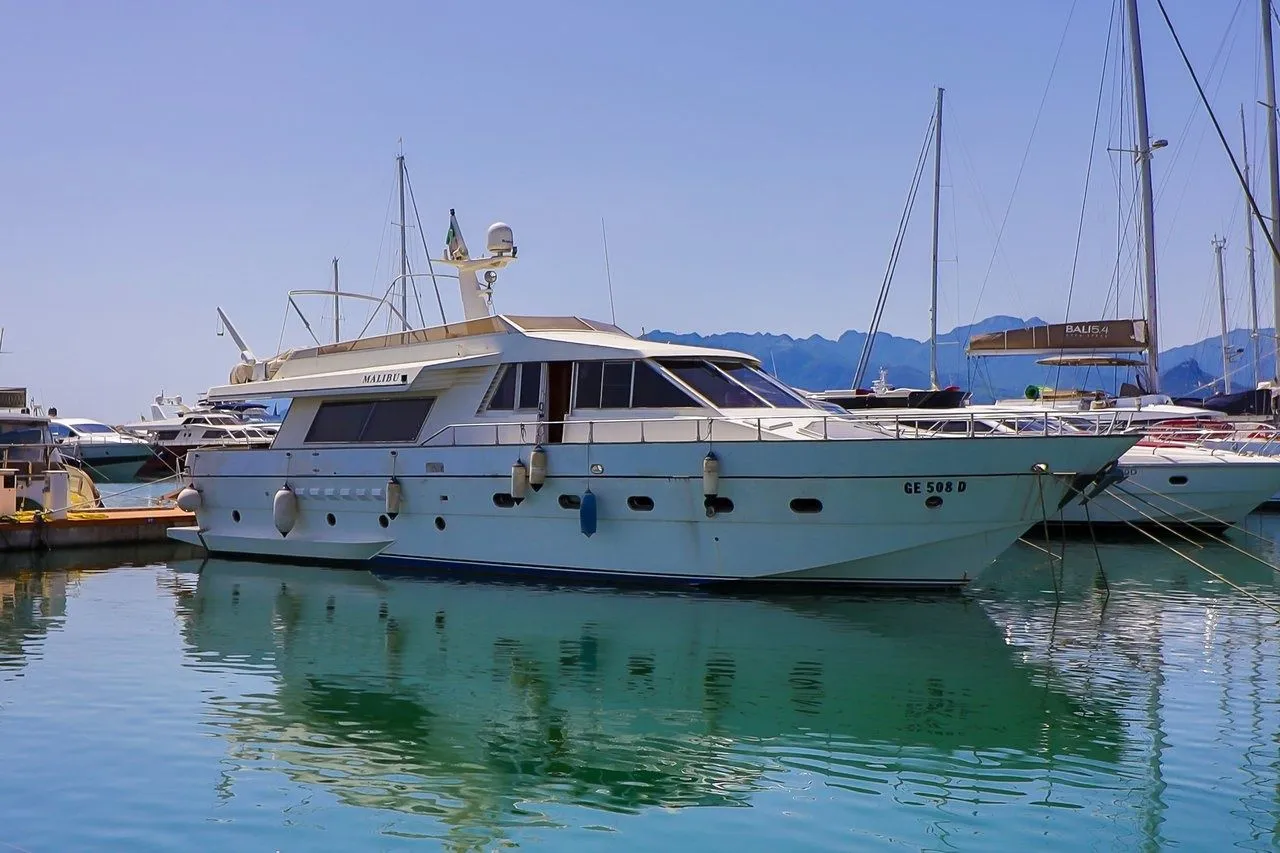 Charter a 20m 3 Cabin Motor Yacht in Salerno