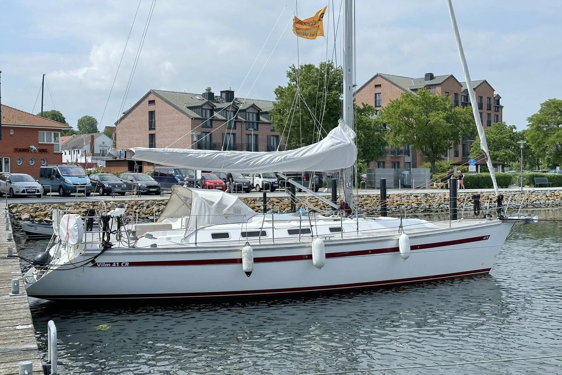 Karoline Charter Boat