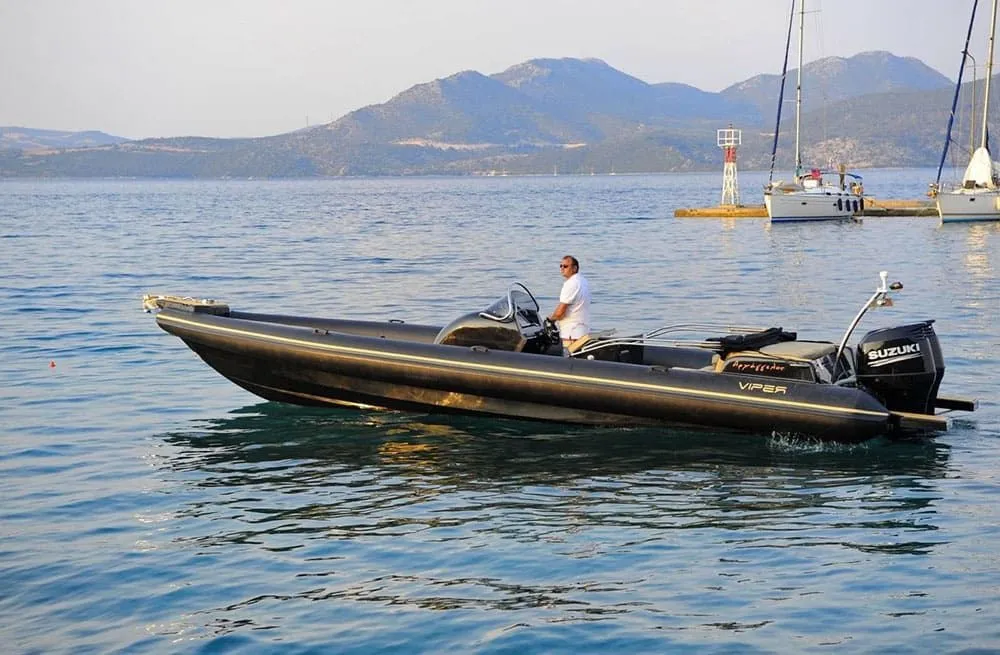 Nikiana 10m Kiralık Motorlu Tekne