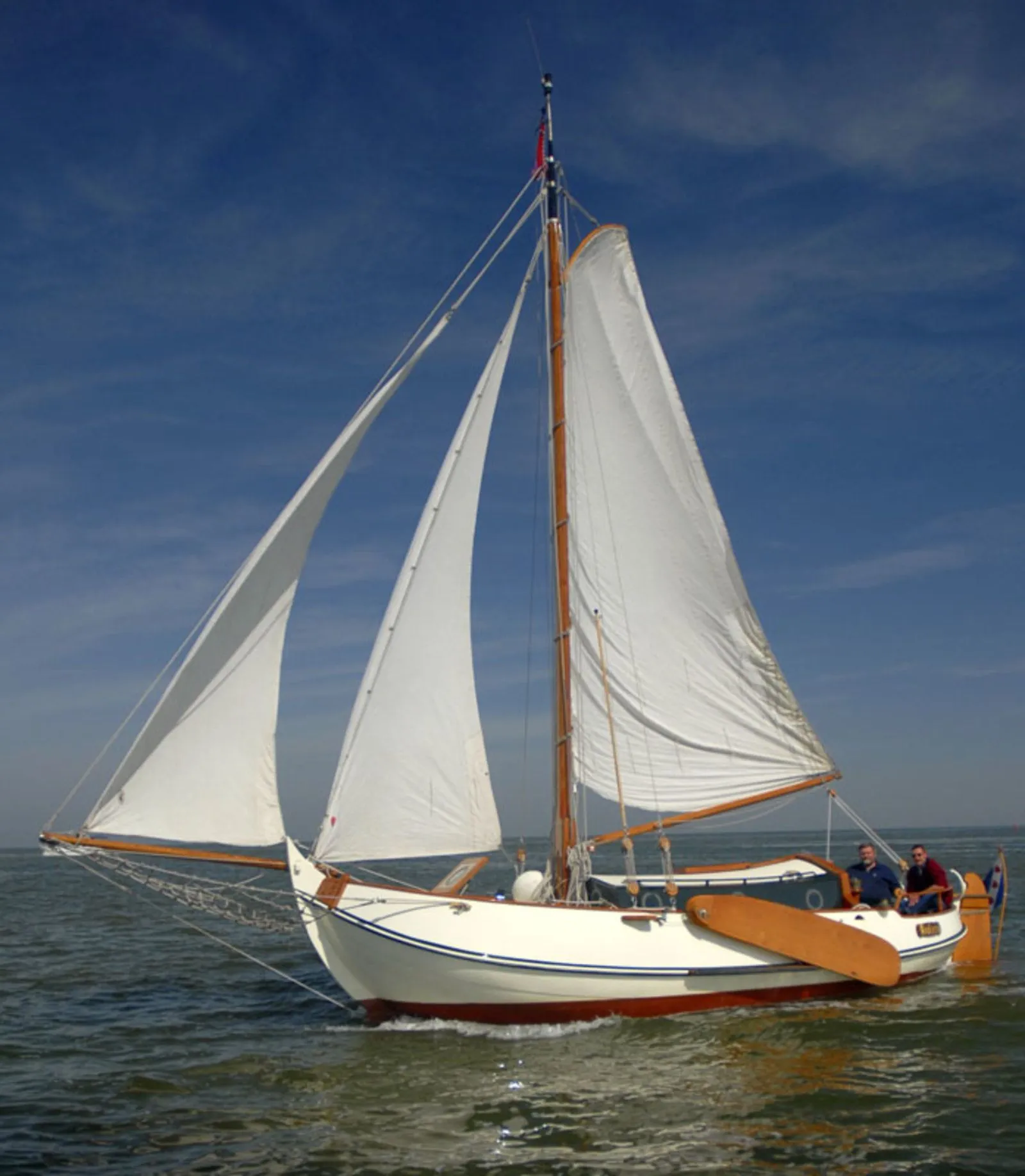8.5m Heeg Vollenhovense Bol 8.5 Hire