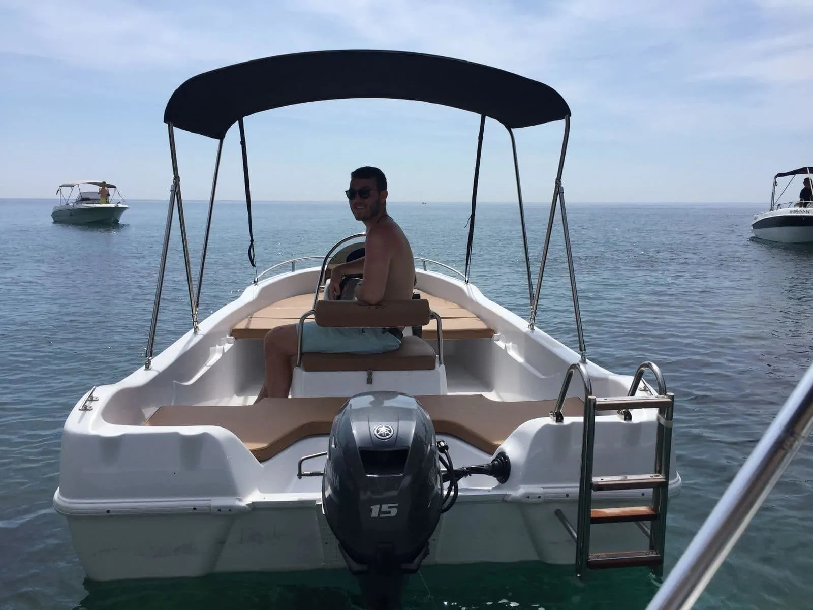 Rent a 4.5m Voraz 450 in Blanes