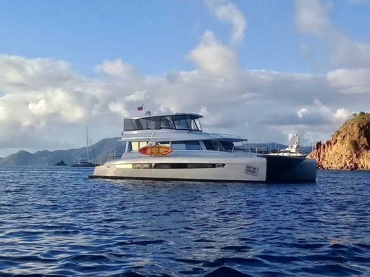 Boot - 19.82m Tortola Power Catamaran Voyage 650 Hire