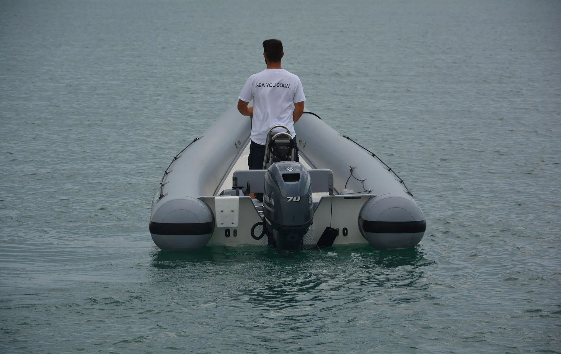 Kallivez Charter Boat