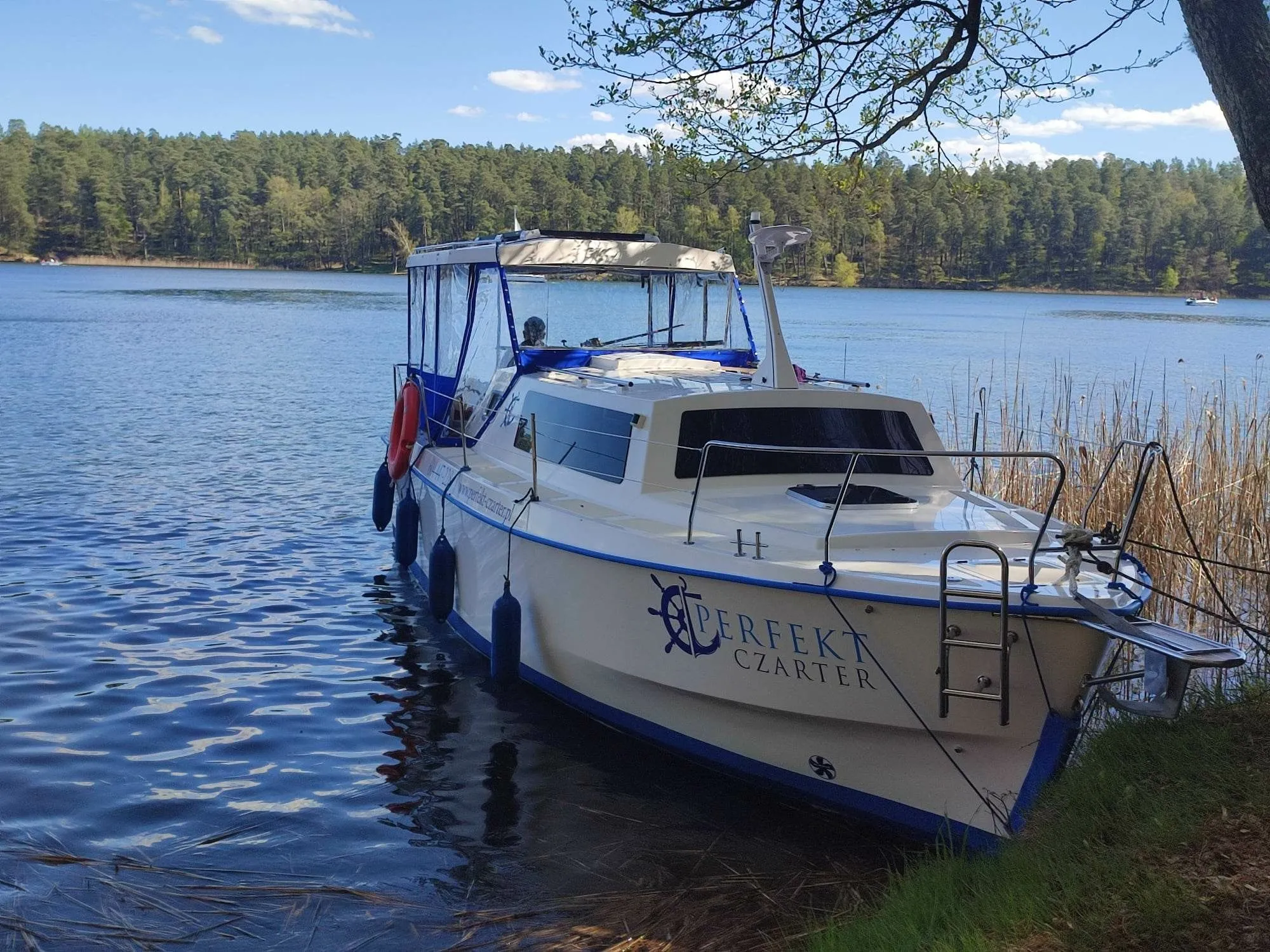 Havet Charter Boat