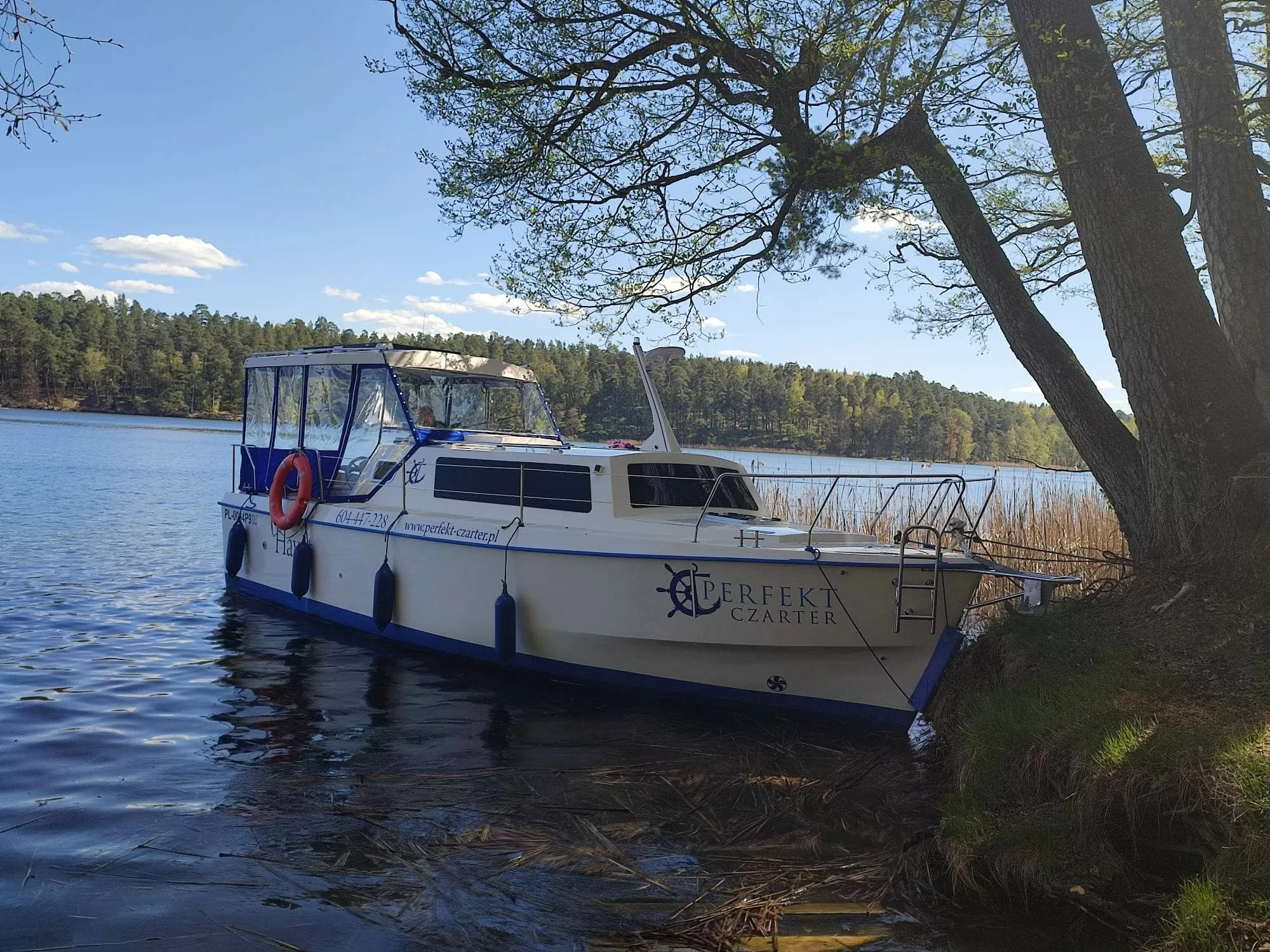 Havet Charter Boat