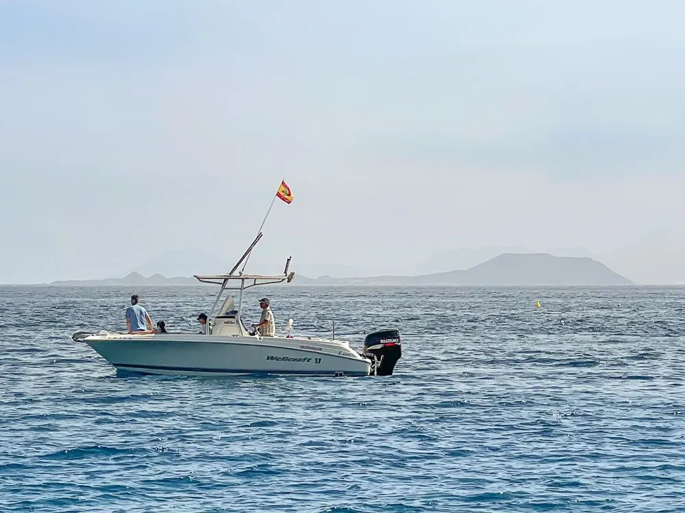 No Name Charter Boat