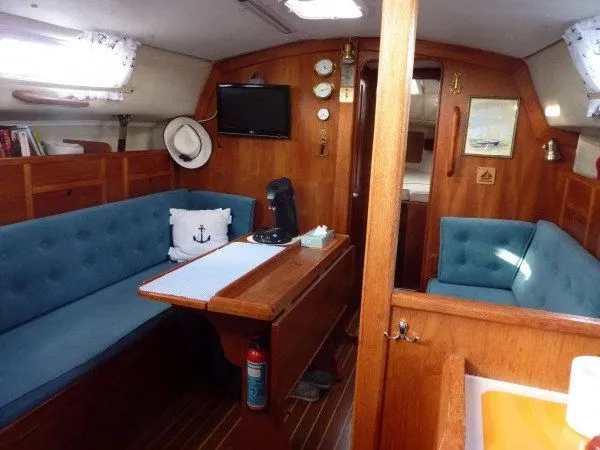 Bosse 1 Charter Boat