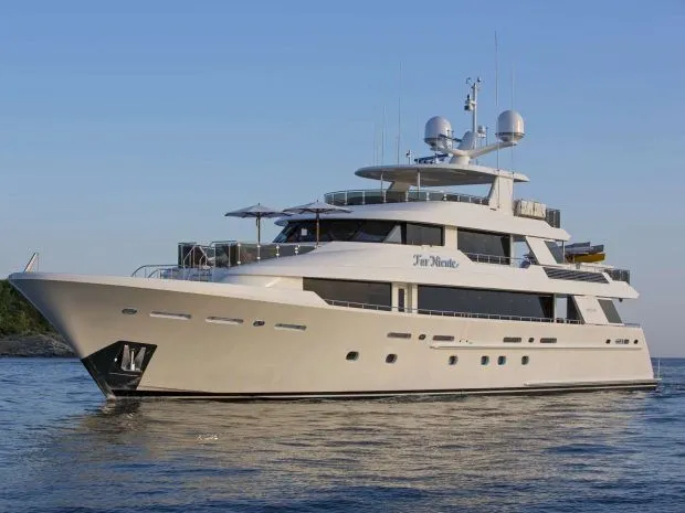 Far Niente Charter Boat